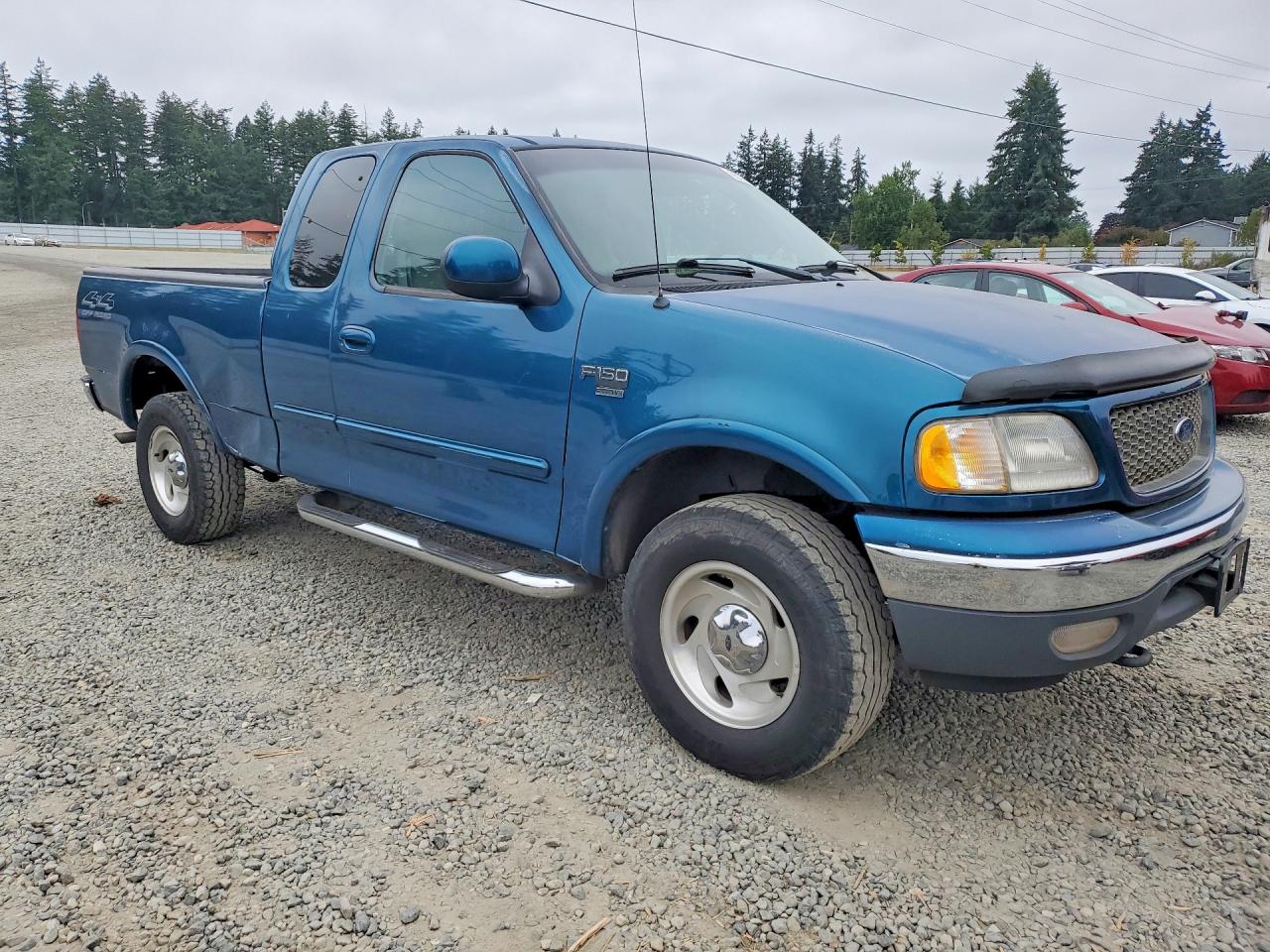 2FTRX18L4YCB12022 · 2000 FORD F150 · 4/12