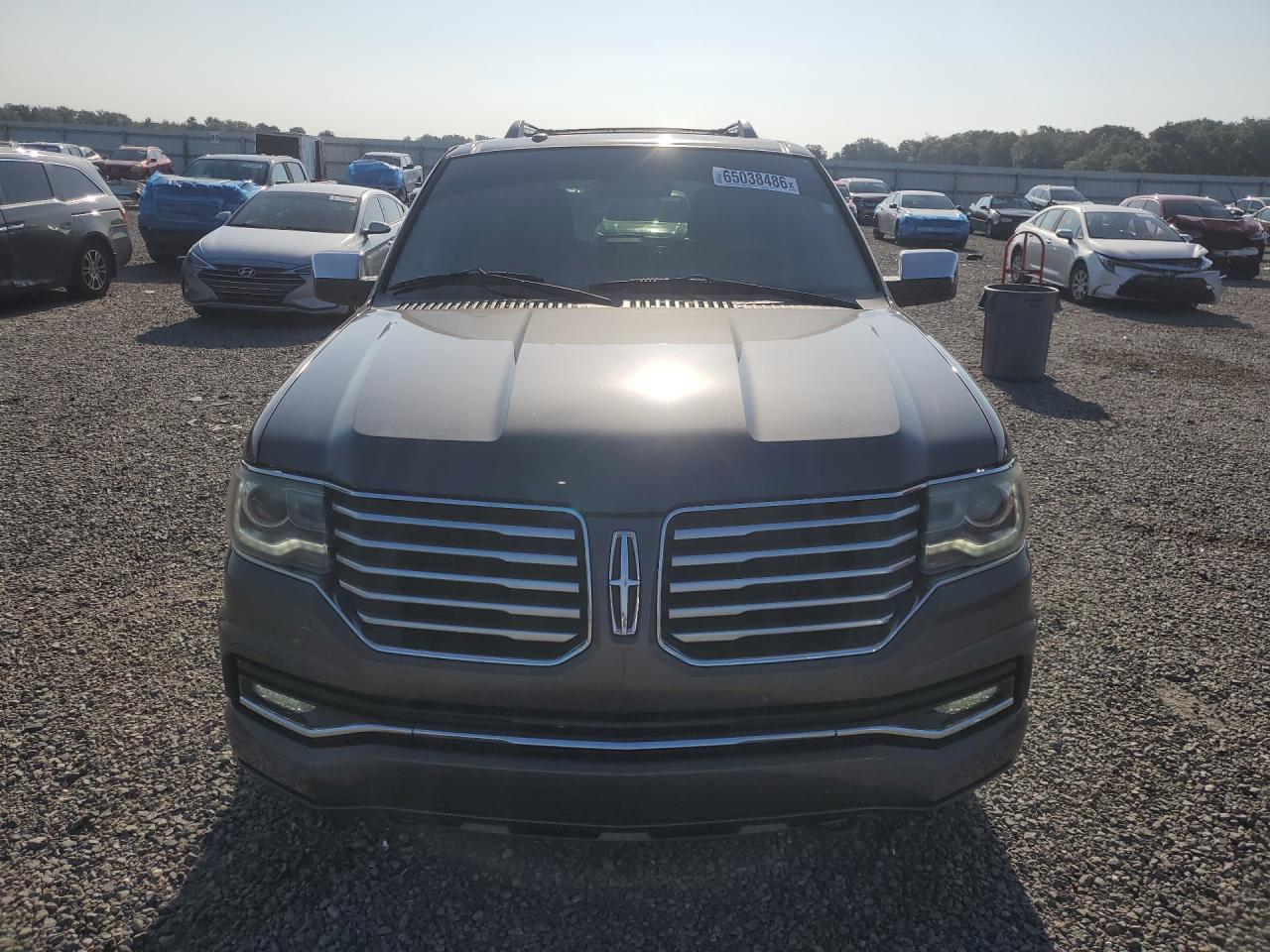 5LMJJ2HT2FEJ09432 · 2015 LINCOLN NAVIGATOR · 5/13