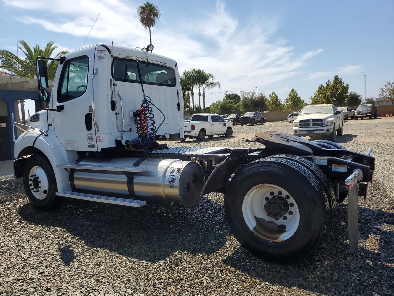 1FUBC4FT8KHLH9248 · 2019 FREIGHTLINER M2 · 2/12