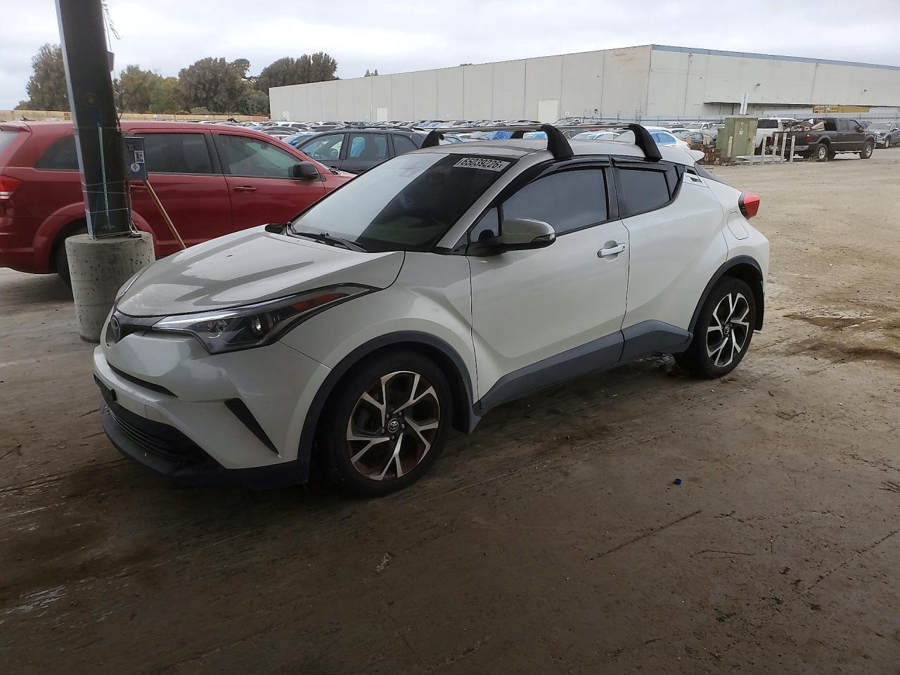 NMTKHMBX8JR050791 · 2018 TOYOTA C-HR