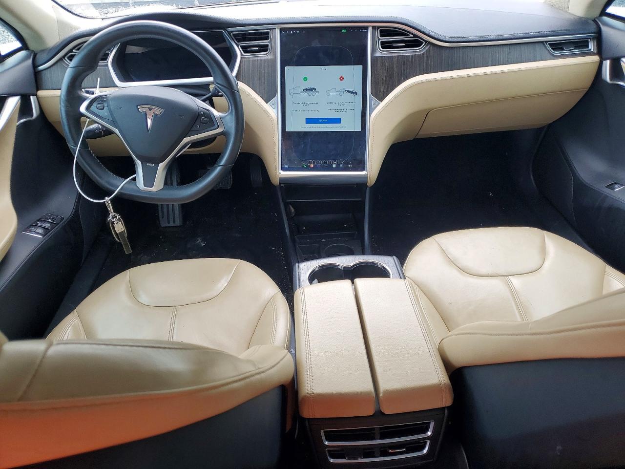 5YJSA1CN0DFP22076 · 2013 TESLA MODEL S · 8/12