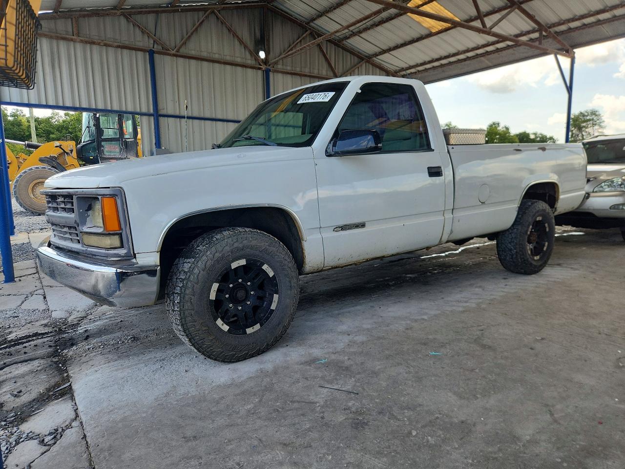 1GBGC34R1YF436692 · 2000 CHEVROLET GMT-400