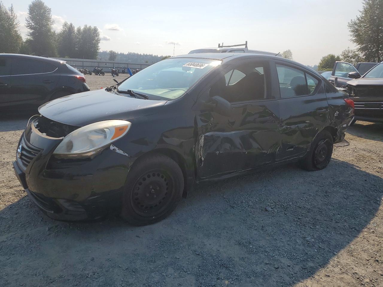 3N1CN7AP7DL855177 · 2013 NISSAN VERSA