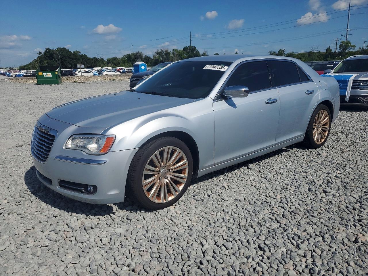 2C3CCAEG9DH613238 · 2013 CHRYSLER 300C