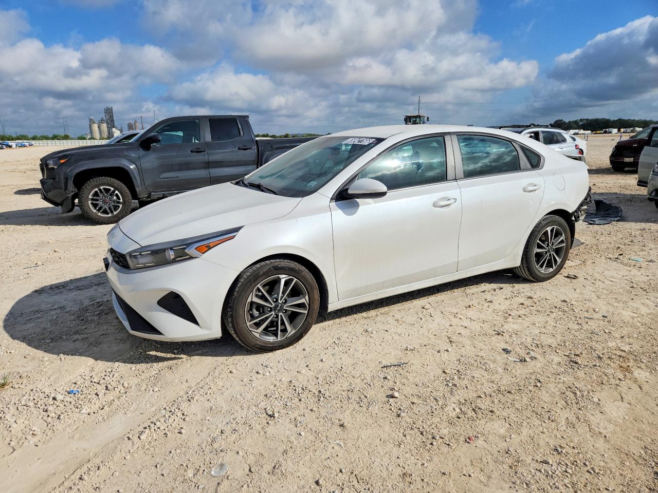 3KPF24AD1PE624758 · 2023 KIA FORTE