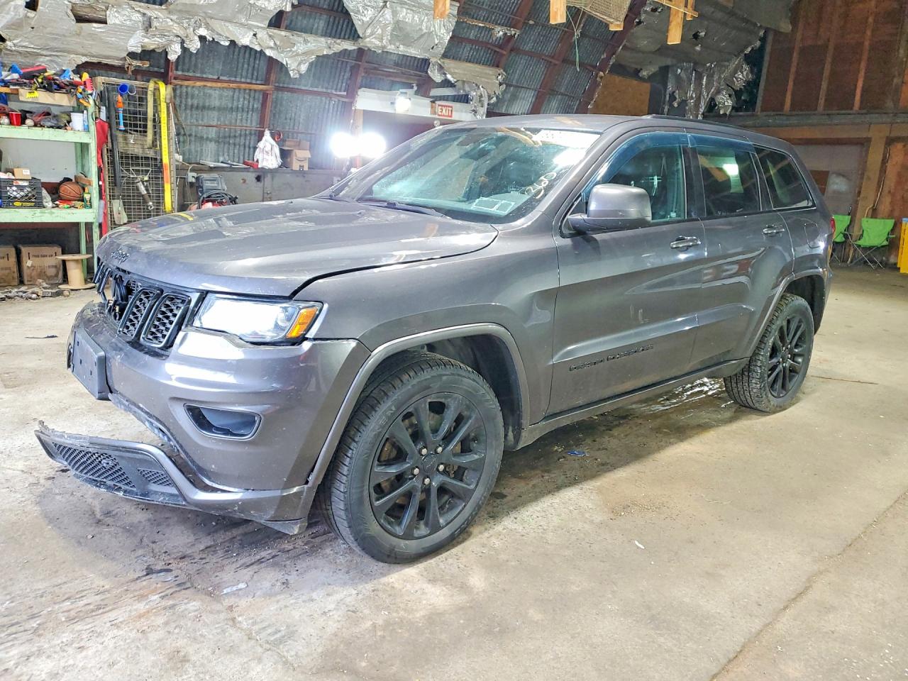 1C4RJFAG9JC207697 · 2018 JEEP GRAND CHEROKEE