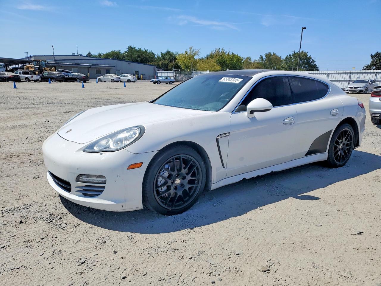 2010 PORSCHE PANAMERA