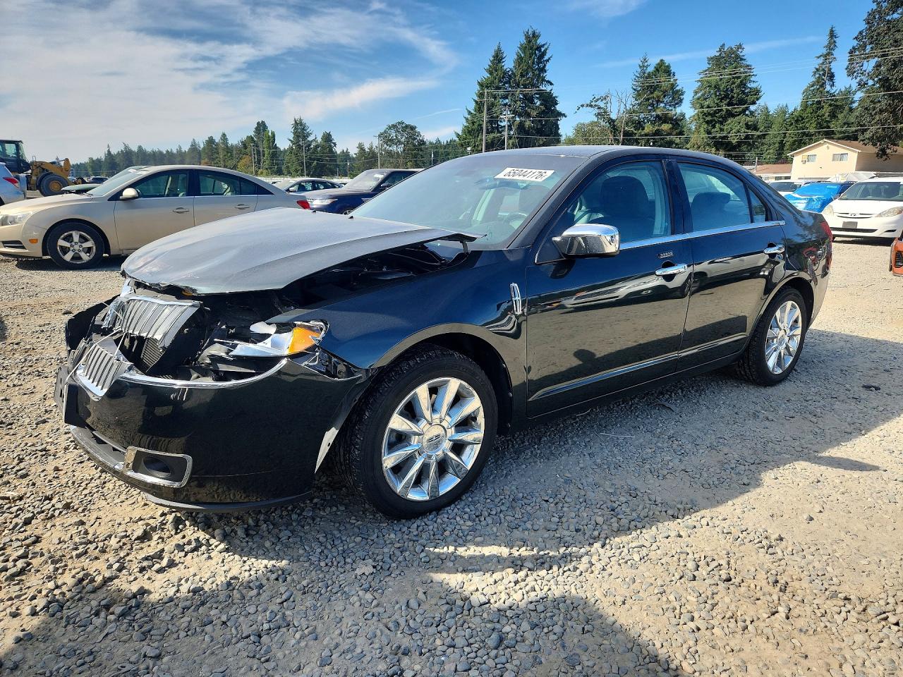 3LNHL2JC8AR613592 · 2010 LINCOLN MKZ