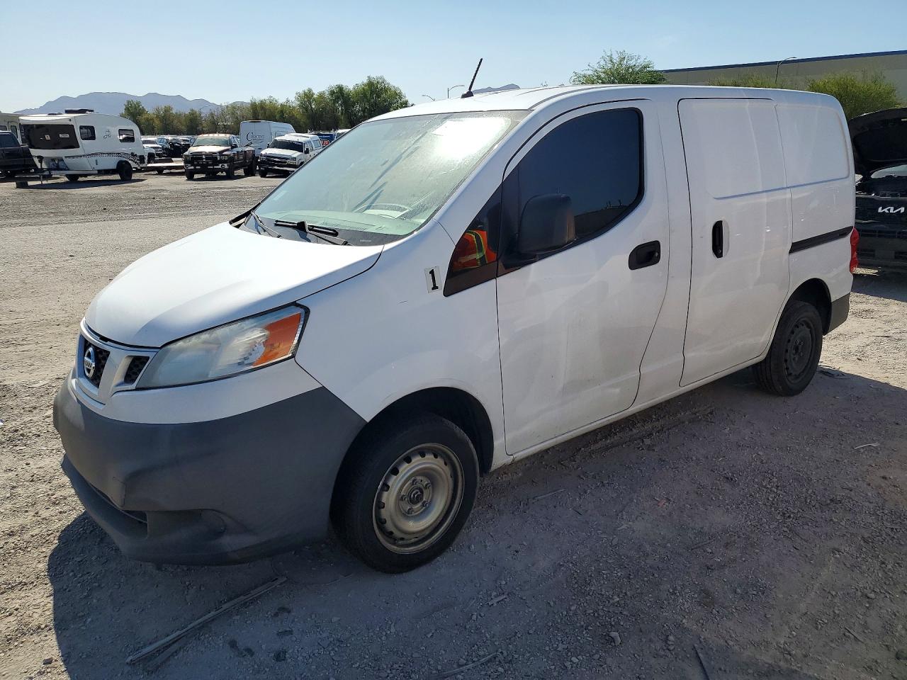 3N6CM0KN4FK706185 · 2015 NISSAN NV200