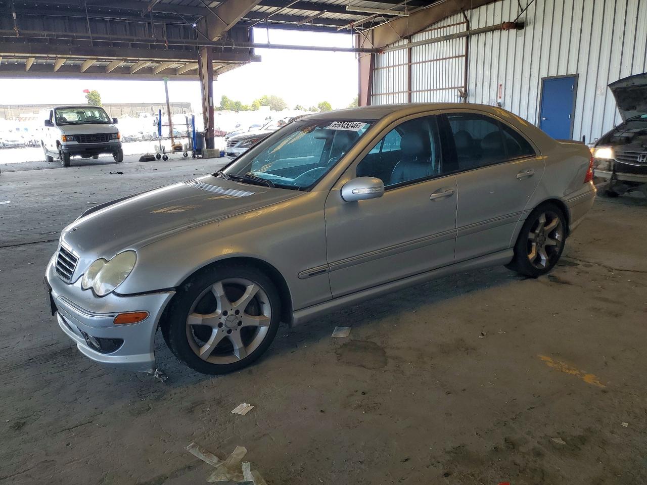 WDBRF52H17A934516 · 2007 MERCEDES-BENZ C