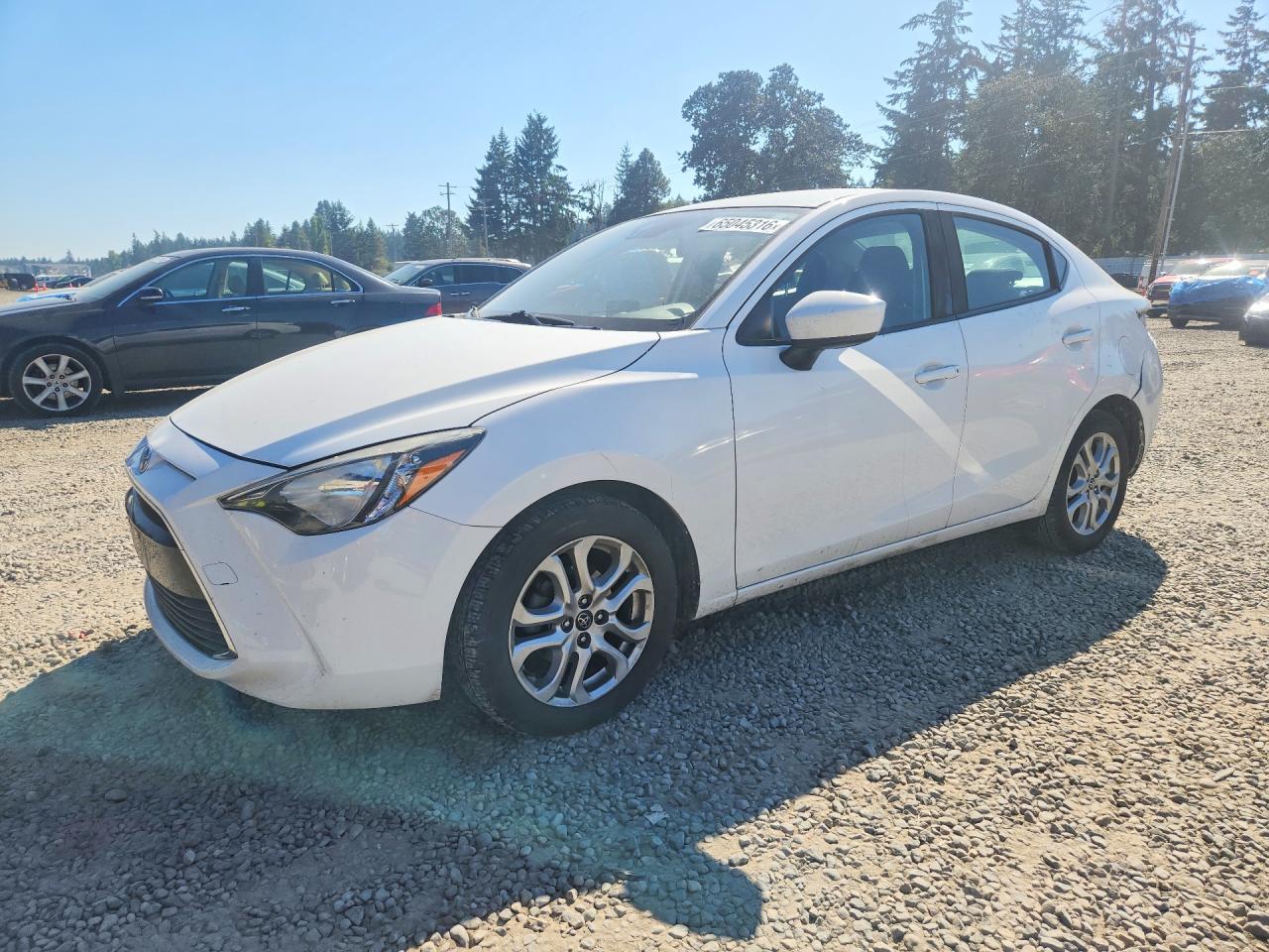 3MYDLBYV6HY175201 · 2017 TOYOTA YARIS IA