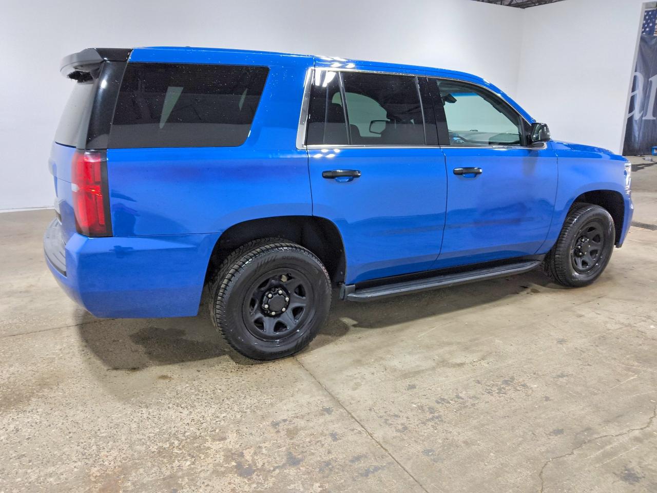 1GNSKDEC3KR405241 · 2019 CHEVROLET TAHOE · 3/13
