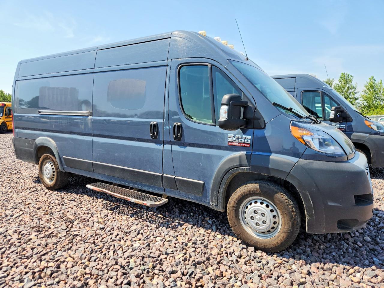 3C6MRVJG3ME579697 · 2021 RAM PROMASTER 3500 · 4/13