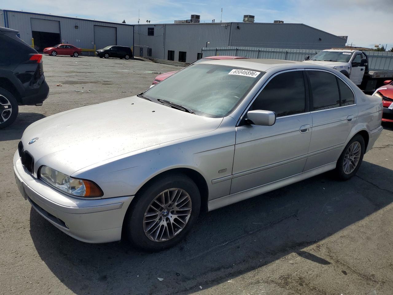 2003 BMW 530