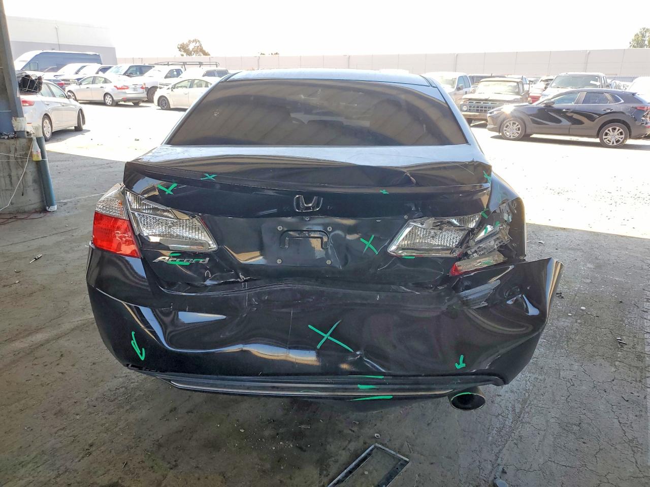 1HGCR2F30EA096733 · 2014 HONDA ACCORD · 6/12