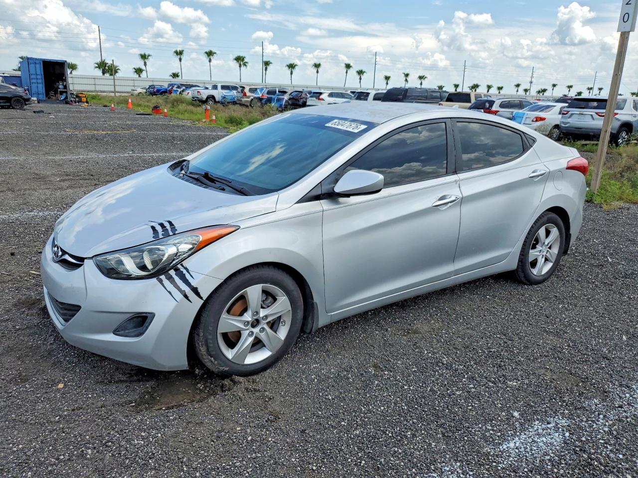 KMHDH4AEXBU146697 · 2011 HYUNDAI ELANTRA