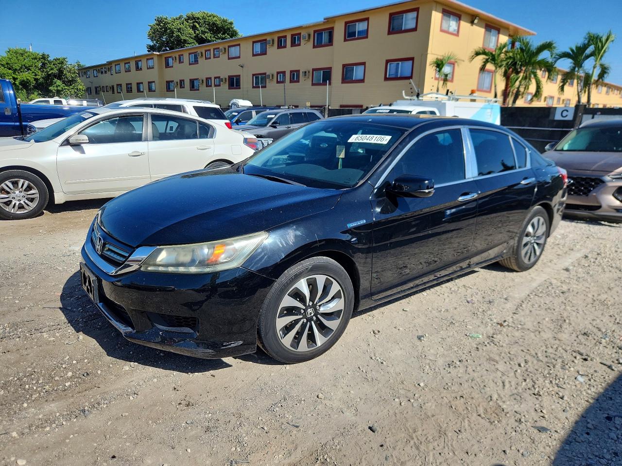 1HGCR6F51FA003101 · 2015 HONDA ACCORD
