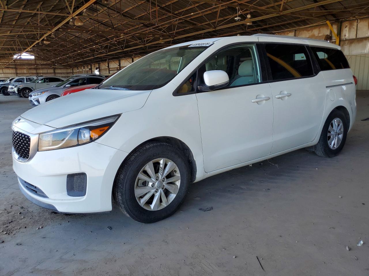 KNDMB5C10F6045247 · 2015 KIA SEDONA