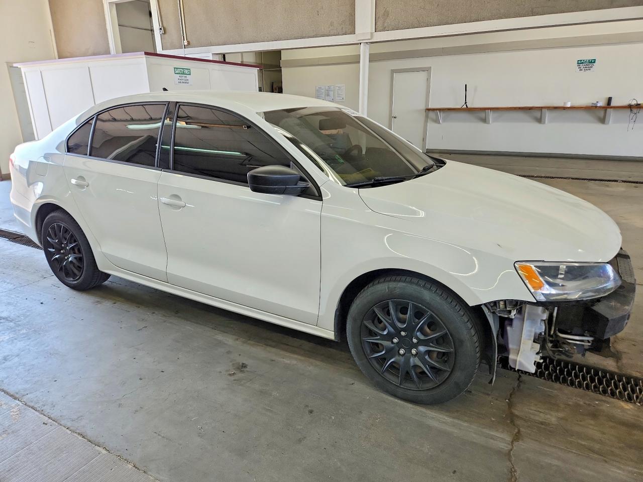 3VWLL7AJ7EM279758 · 2014 VOLKSWAGEN JETTA · 4/13