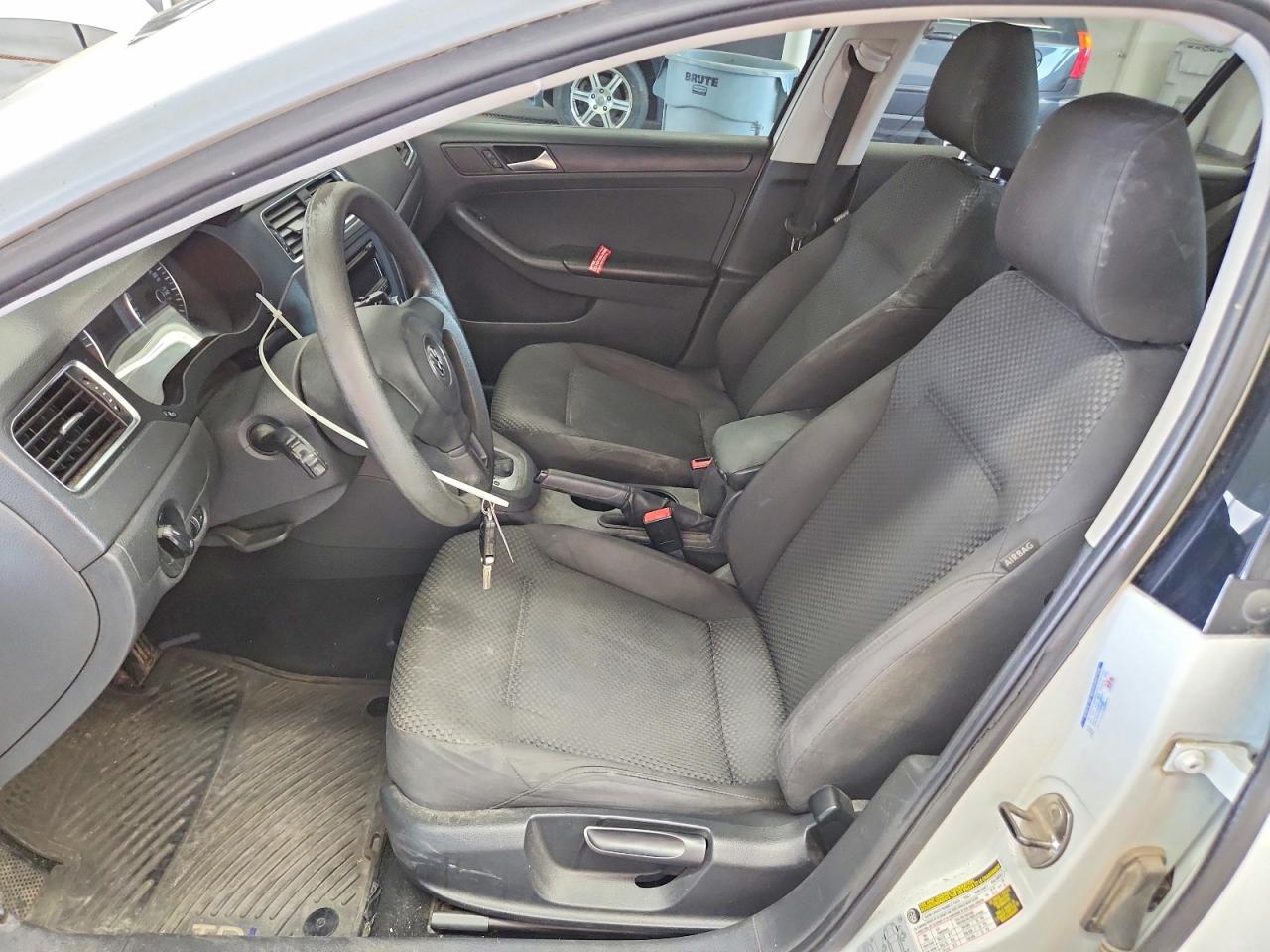 3VWLL7AJ7EM279758 · 2014 VOLKSWAGEN JETTA · 7/13