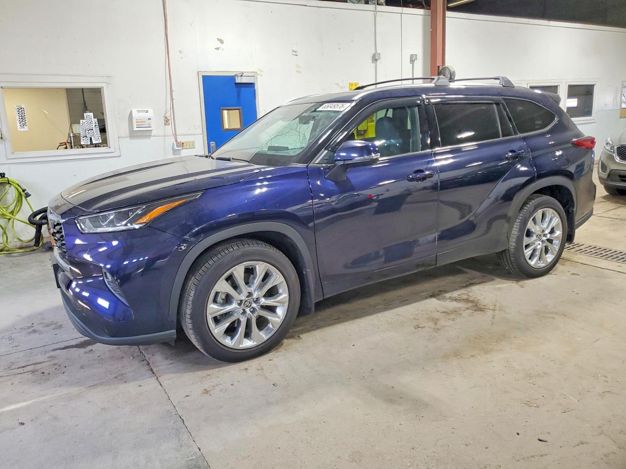 5TDDZRBH3LS026737 · 2020 TOYOTA HIGHLANDER
