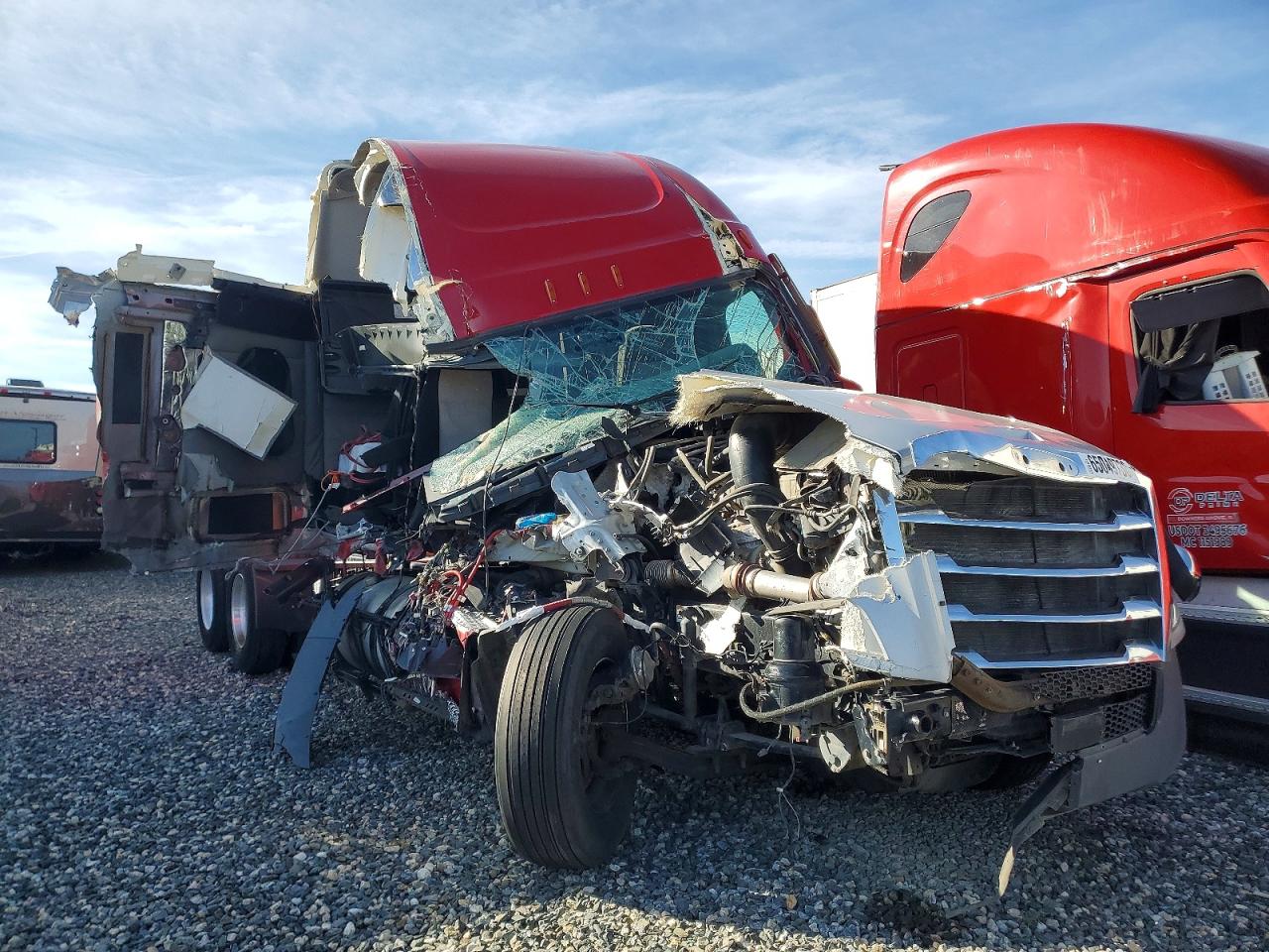 3AKJHHDR2LSKN4295 · 2020 FREIGHTLINER CASCADIA 126
