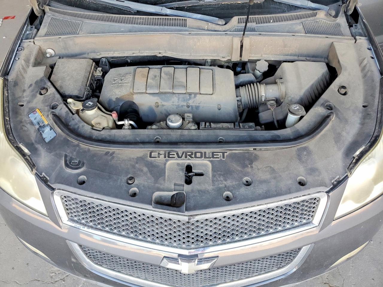 1GNKRJED1BJ231932 · 2011 CHEVROLET TRAVERSE · 12/13