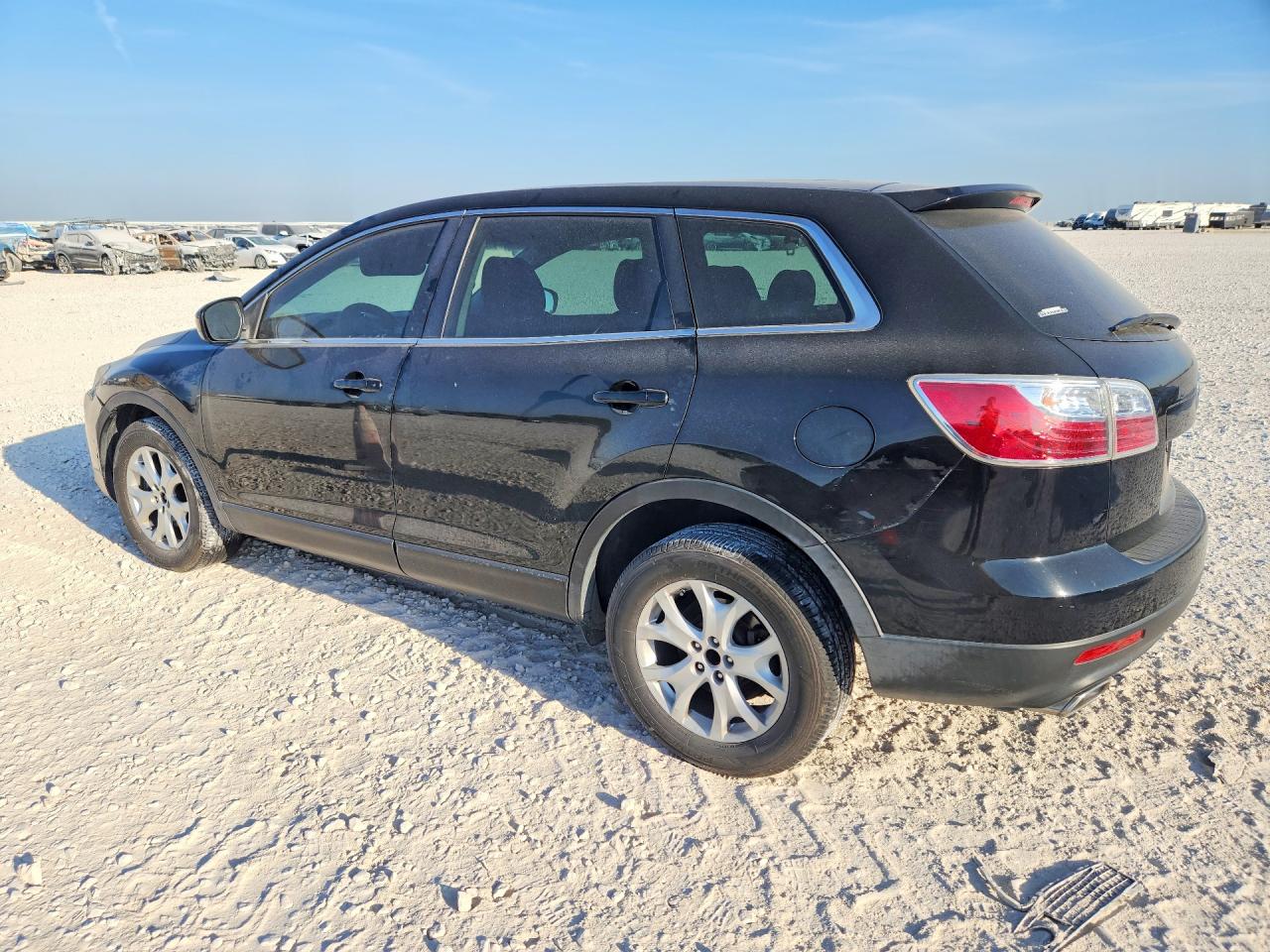JM3TB2BA1B0329504 · 2011 MAZDA CX-9 · 2/12