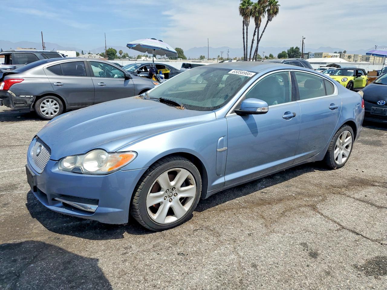 SAJWA05B79HR37011 · 2009 JAGUAR XF