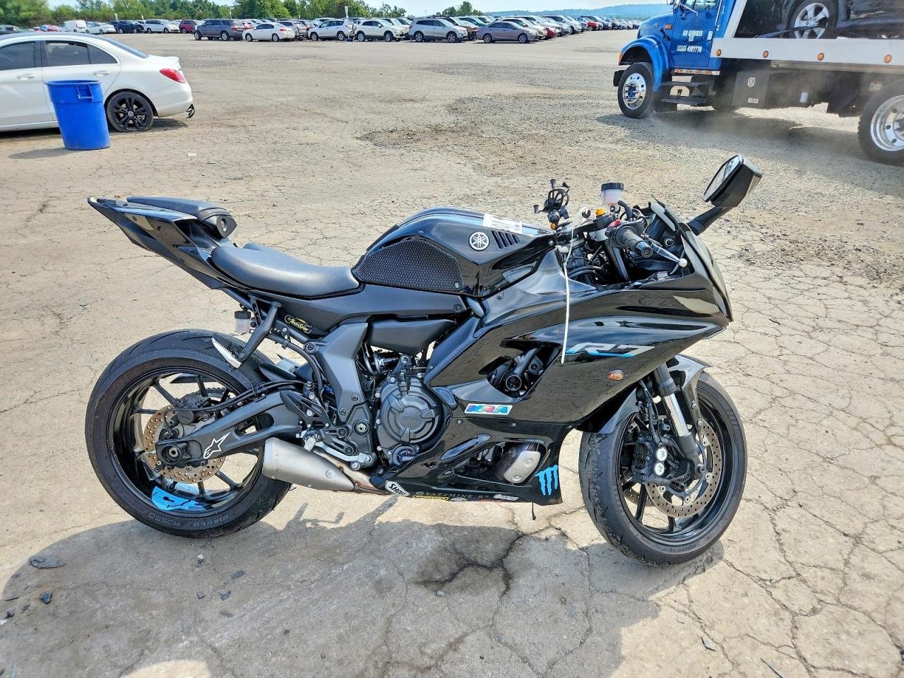 2022 YAMAHA YZFR7