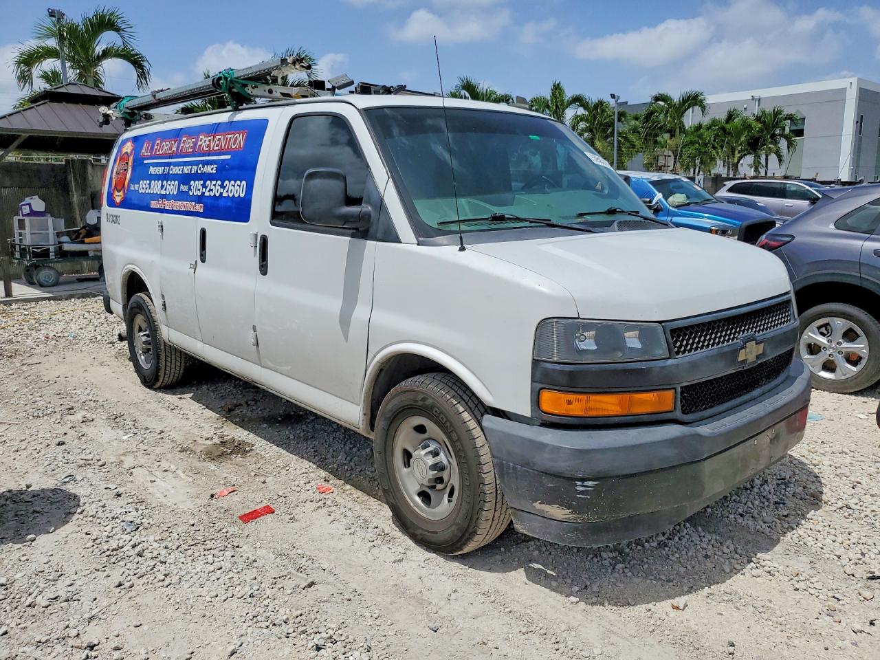 1GCWGAFG2J1342092 · 2018 CHEVROLET EXPRESS G2500 · 4/13