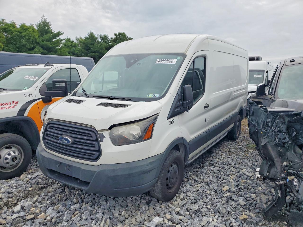 1FTYR2CM8HKB19997 · 2017 FORD TRANSIT
