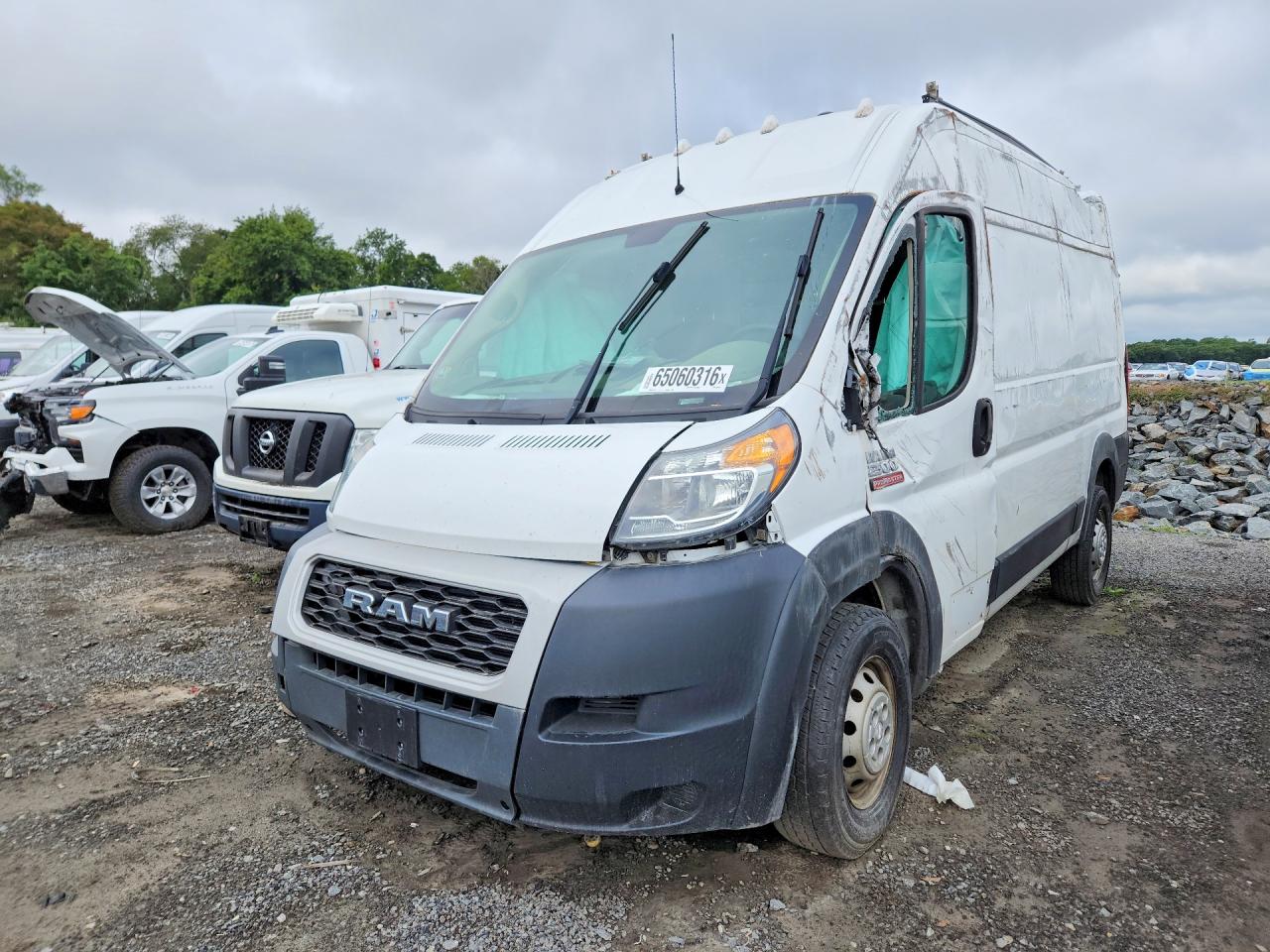 3C6TRVCG1KE539172 · 2019 RAM PROMASTER 2500