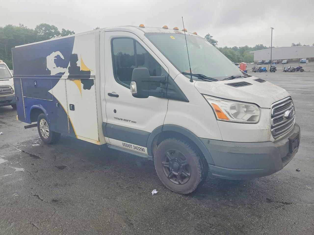 1FDYR5PM7FKB23432 · 2015 FORD TRANSIT · 4/13