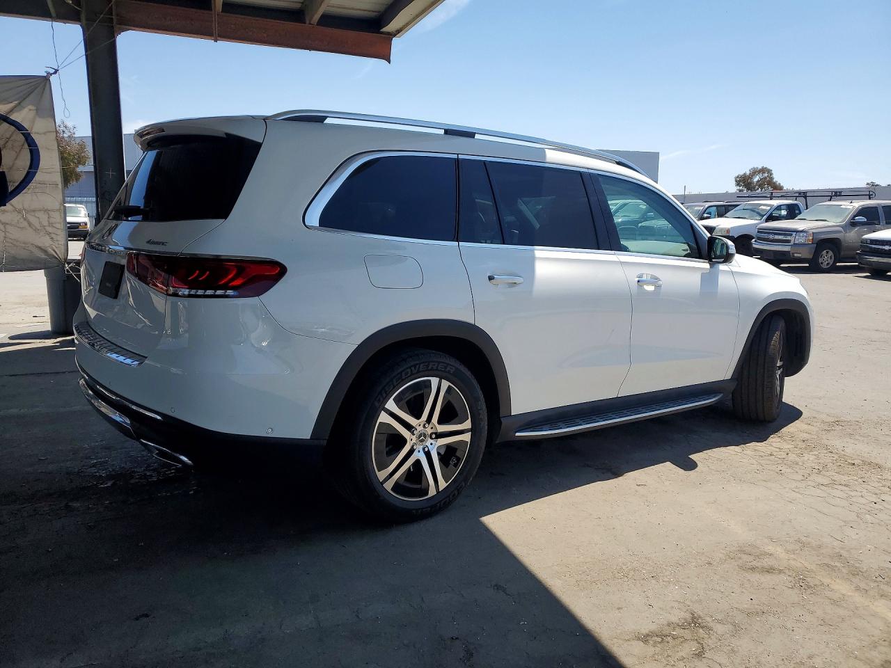 4JGFF5KE7LA160675 · 2020 MERCEDES-BENZ GLS · 3/13