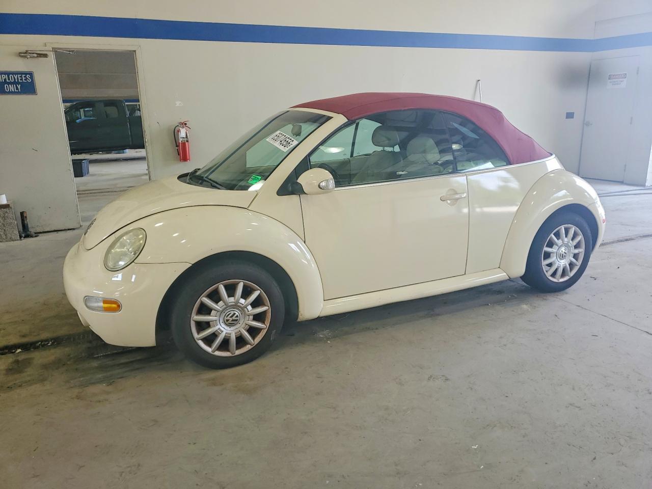 3VWCM31Y34M322204 · 2004 VOLKSWAGEN NEW BEETLE