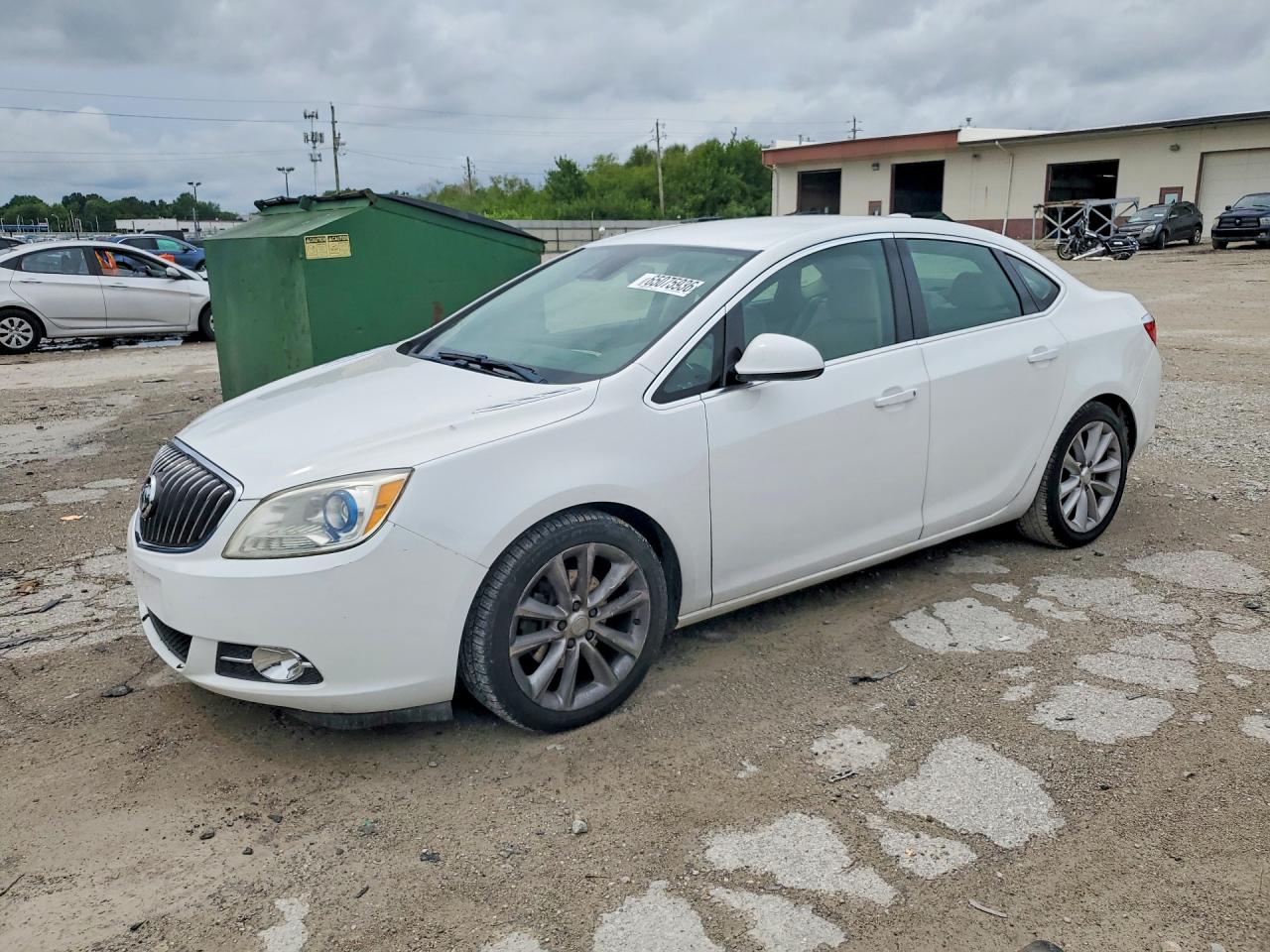 1G4PR5SKXF4124869 · 2015 BUICK VERANO