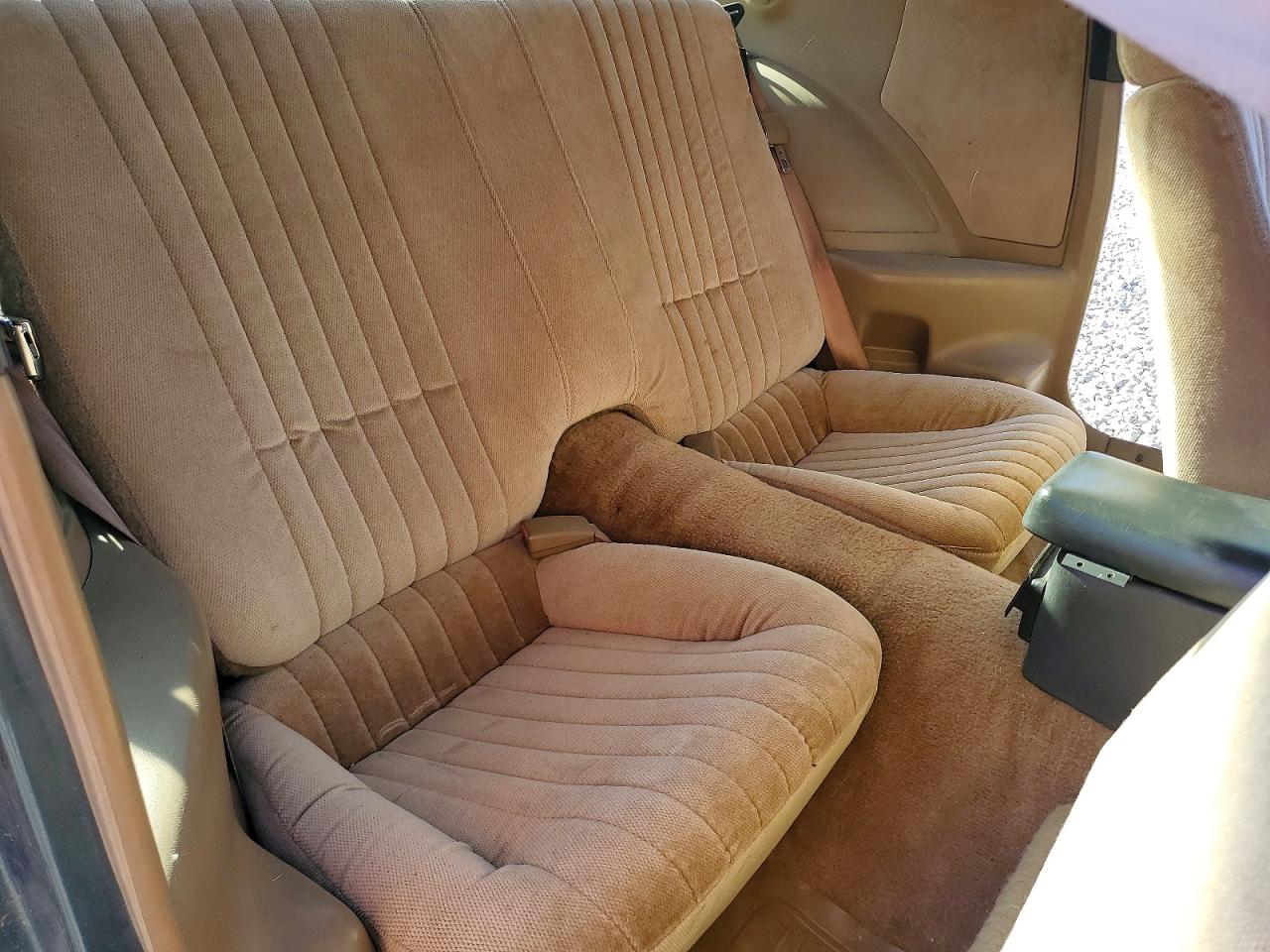 1G2FS23E2NL227403 · 1992 PONTIAC FIREBIRD · 10/12