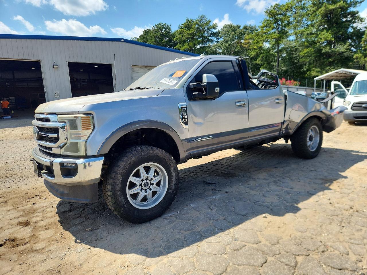 1FT8W3BT3NEF09813 · 2022 FORD F350