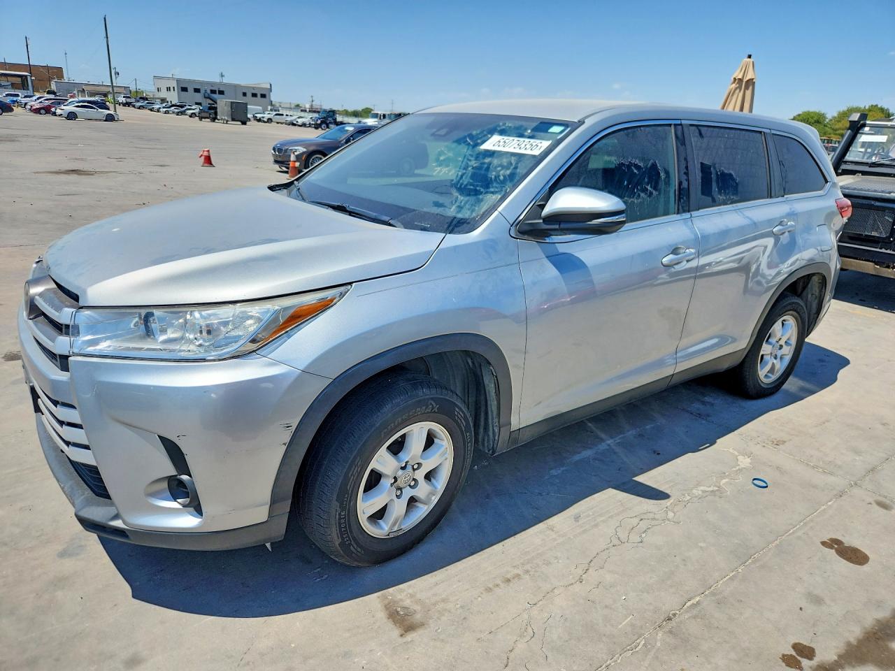 5TDZZRFH8KS295685 · 2019 TOYOTA HIGHLANDER