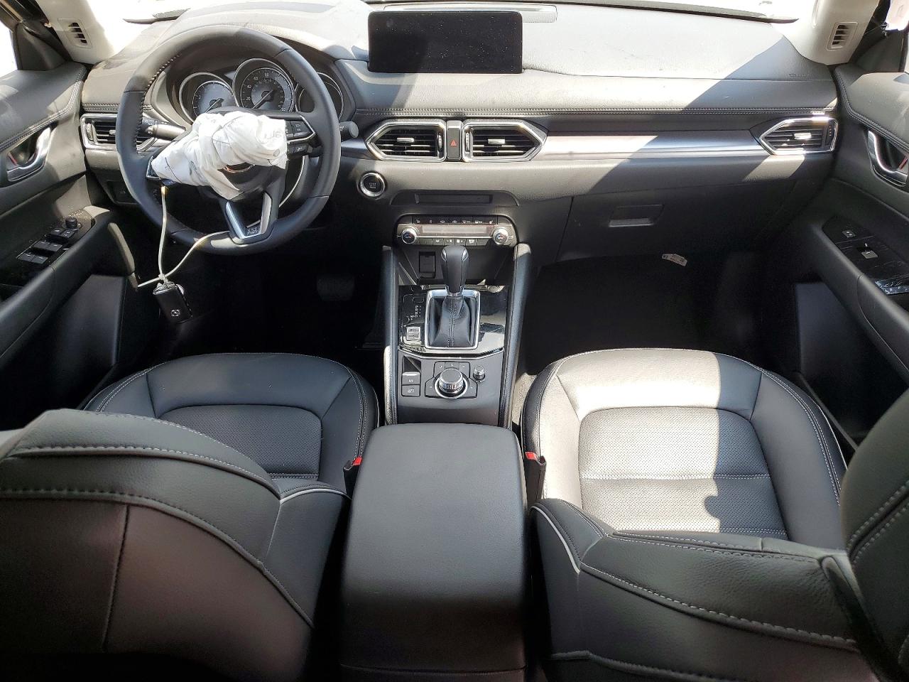 JM3KFBCM3S0808175 · 2025 MAZDA CX-5 · 8/13