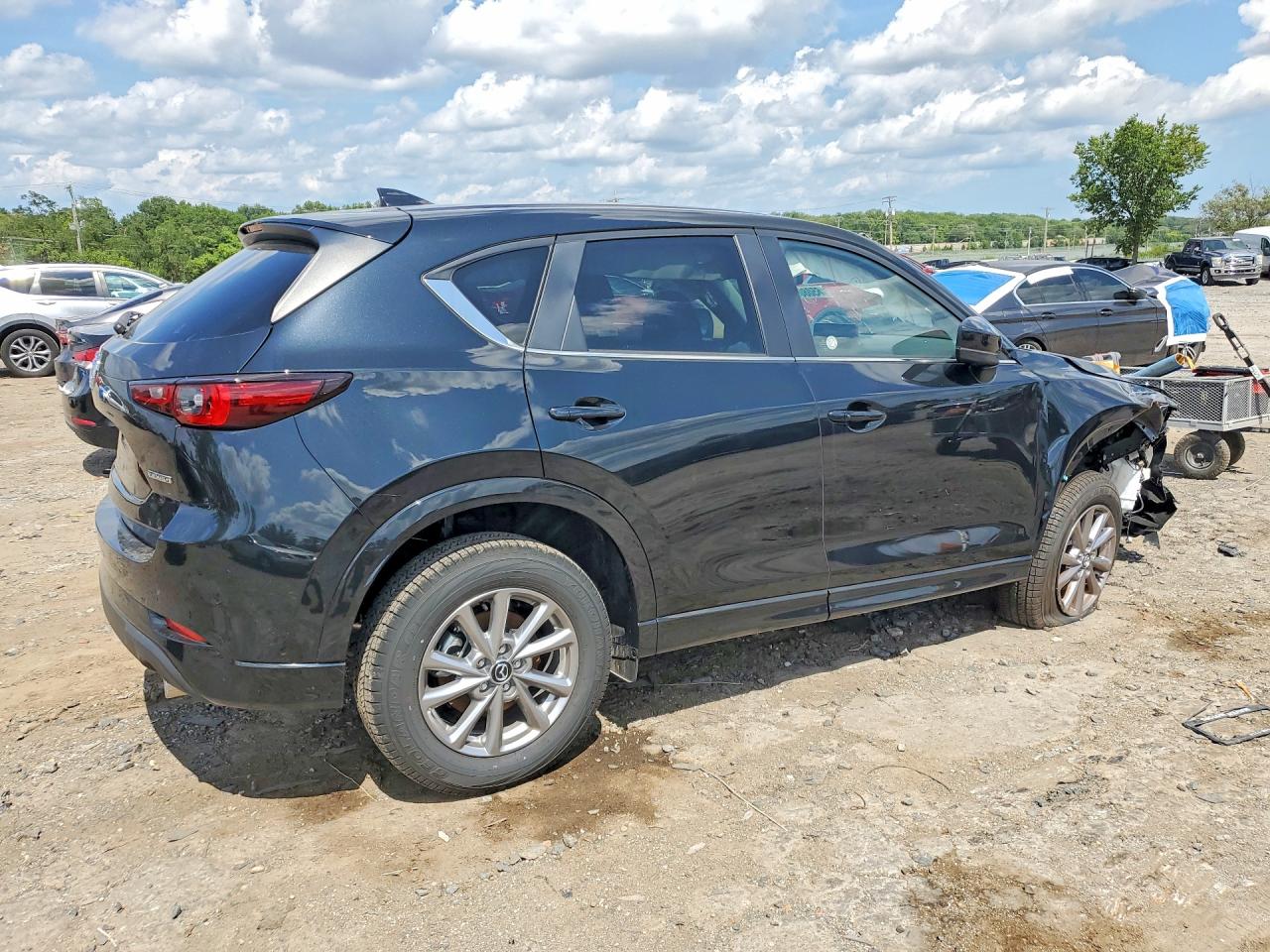 JM3KFBCM3S0808175 · 2025 MAZDA CX-5 · 3/13