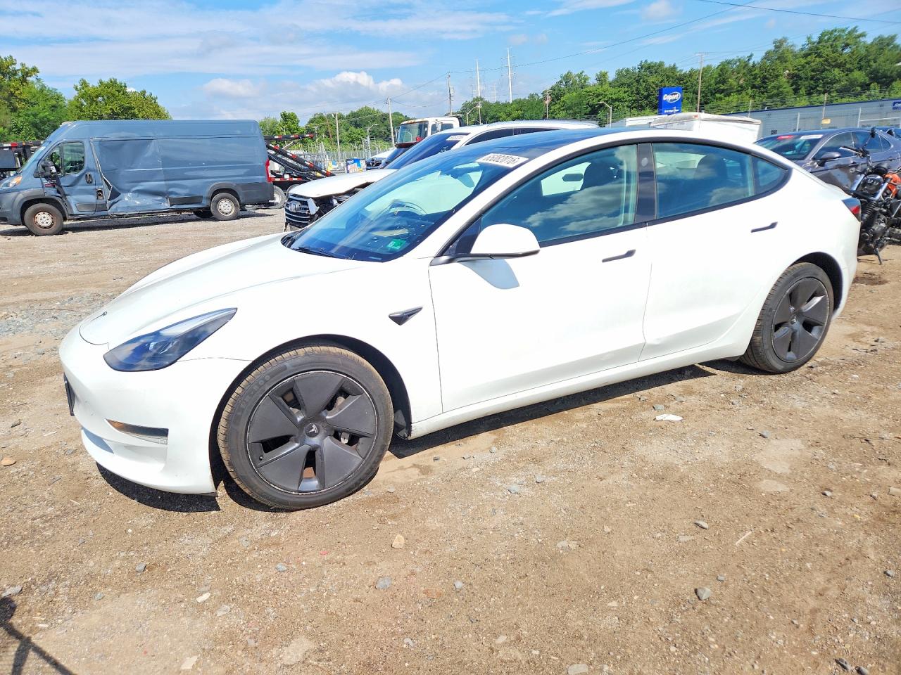 5YJ3E1EA7PF566075 · 2023 TESLA MODEL 3