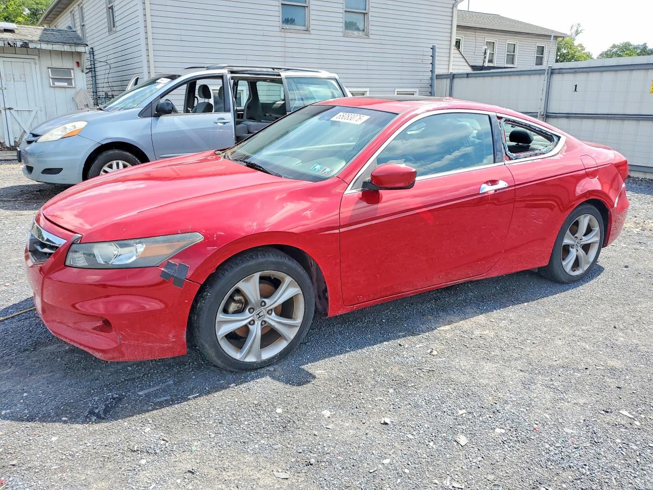 1HGCS2B82CA010762 · 2012 HONDA ACCORD