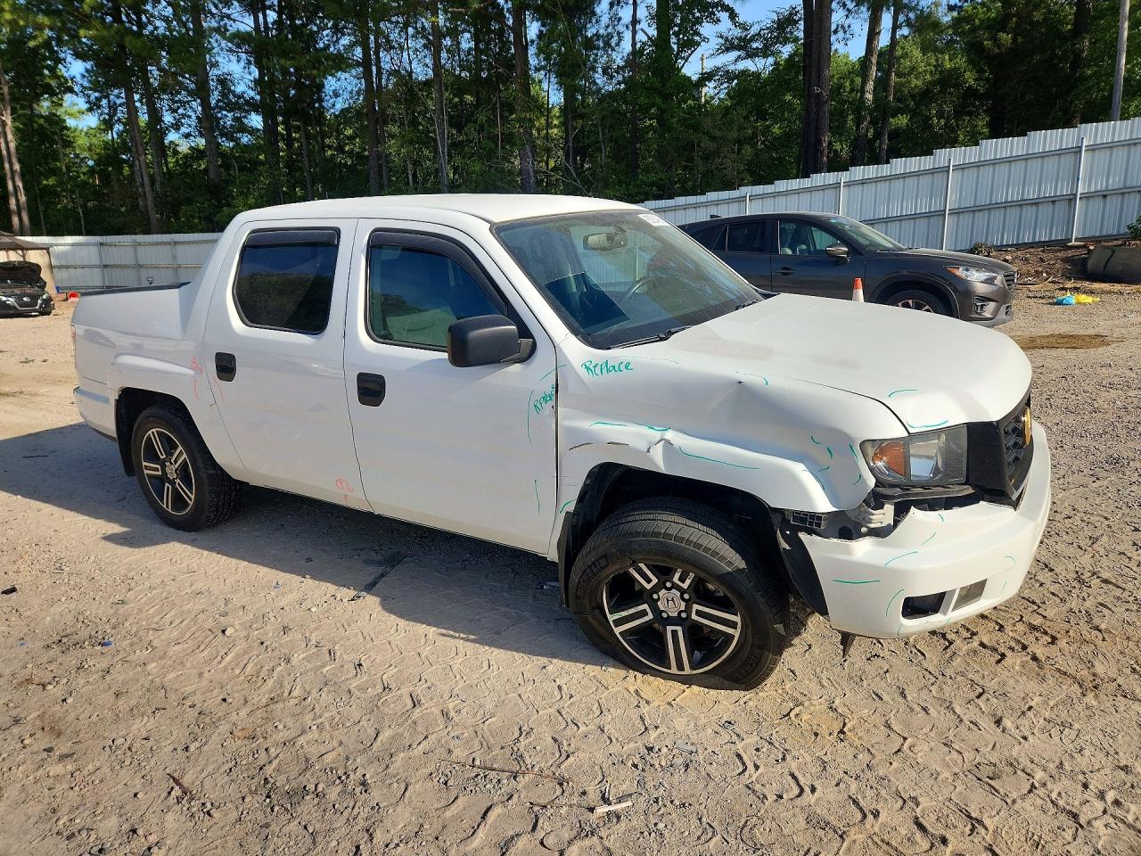 5FPYK1F72EB012514 · 2014 HONDA RIDGELINE · 4/12