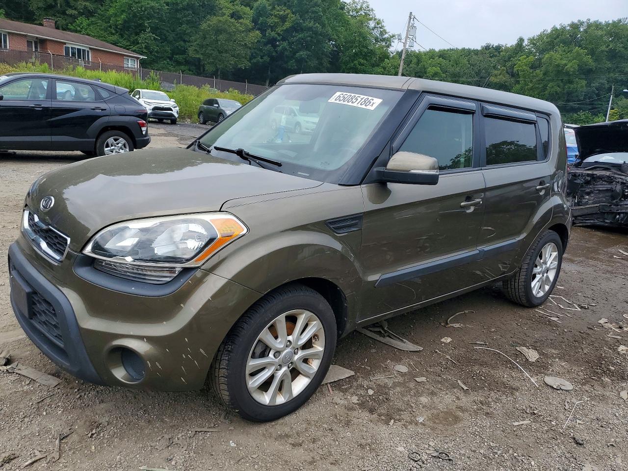 KNDJT2A69C7417896 · 2012 KIA SOUL