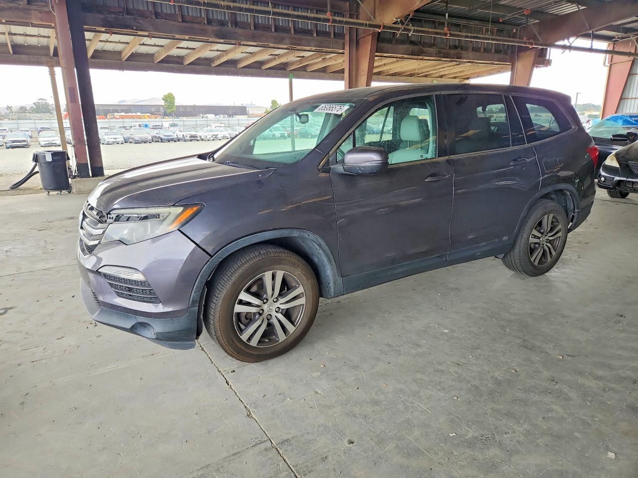 5FNYF5H58JB014133 · 2018 HONDA PILOT