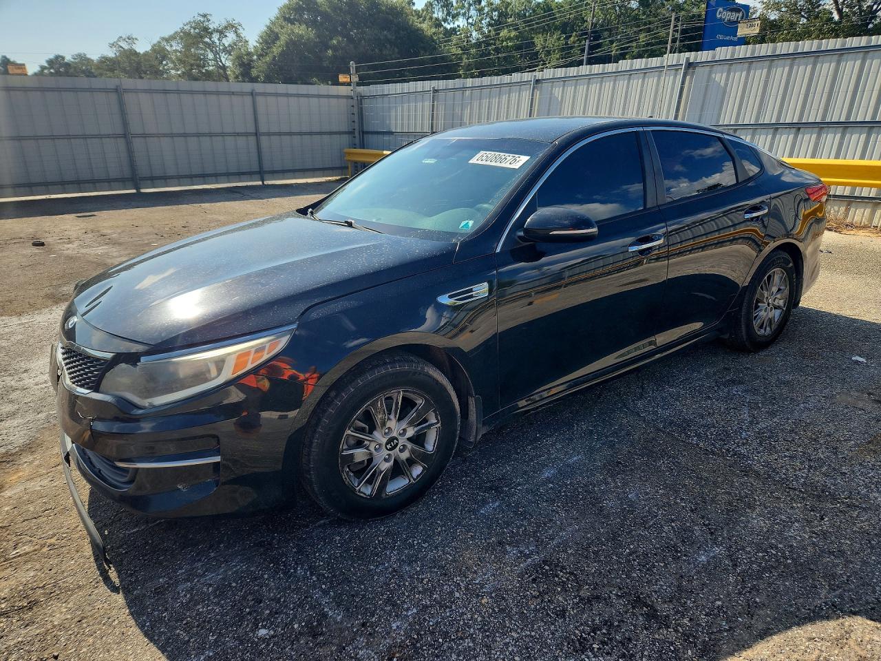 5XXGT4L38HG135434 · 2017 KIA OPTIMA