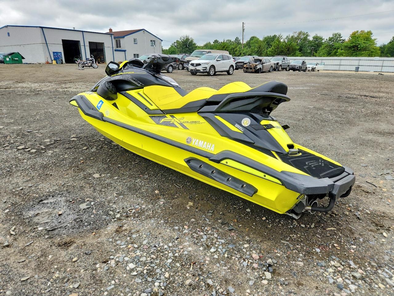 YAMA2579K122 · 2022 YAM JET SKI · 3/10