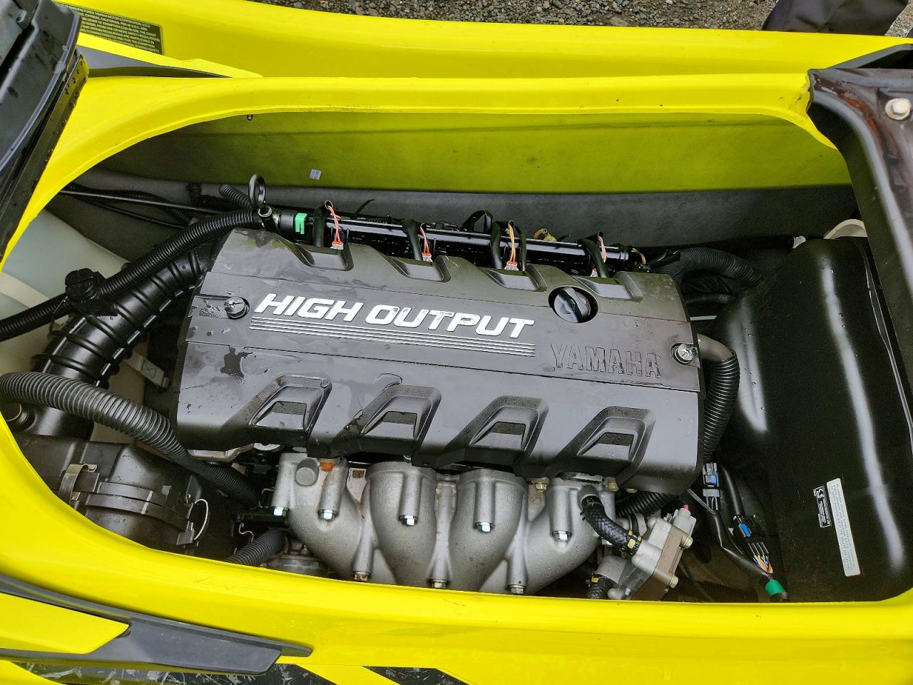 YAMA2579K122 · 2022 YAM JET SKI · 7/10